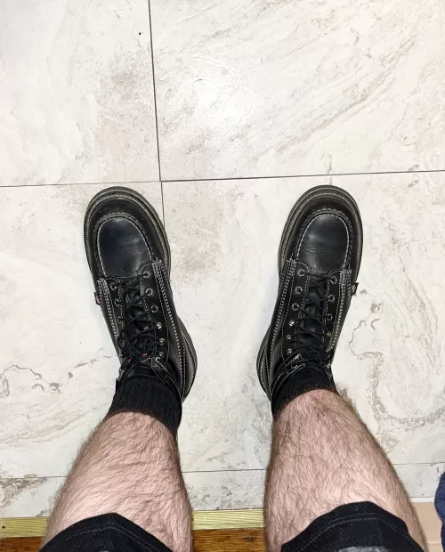 Thorogood fit check.