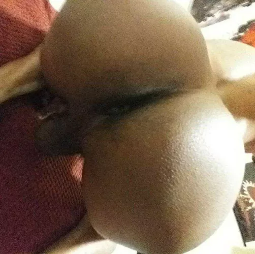 Which black cock wants to cream first. snap EclaiirFox.