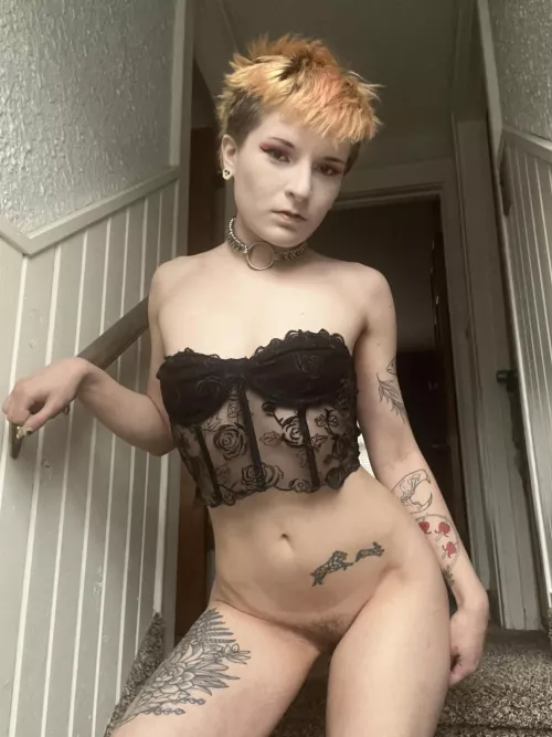 Have you been with an alt girl with short hair?