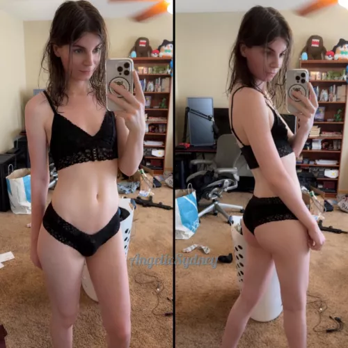 How do you all feel about smaller bulges? 👀