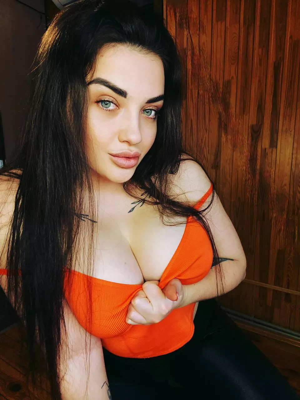 I don’t need to flirt. I will seduce you with my awkwardness.