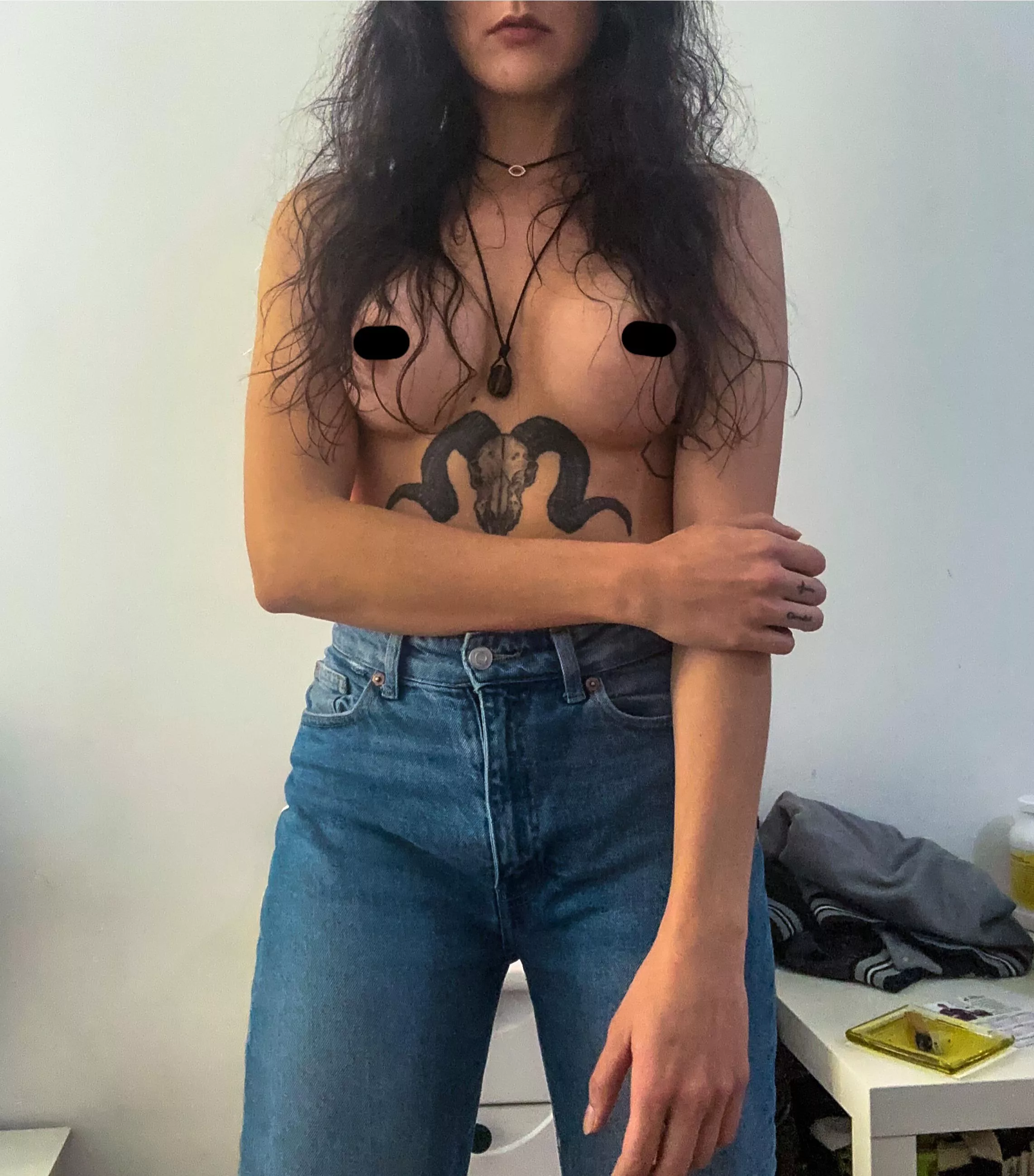 I love high waisted vintage style jeans