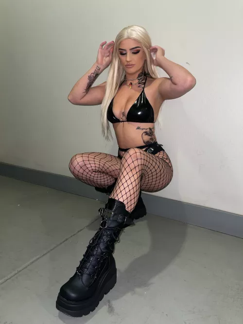 If you're secretly crushing on me, reveal yourself