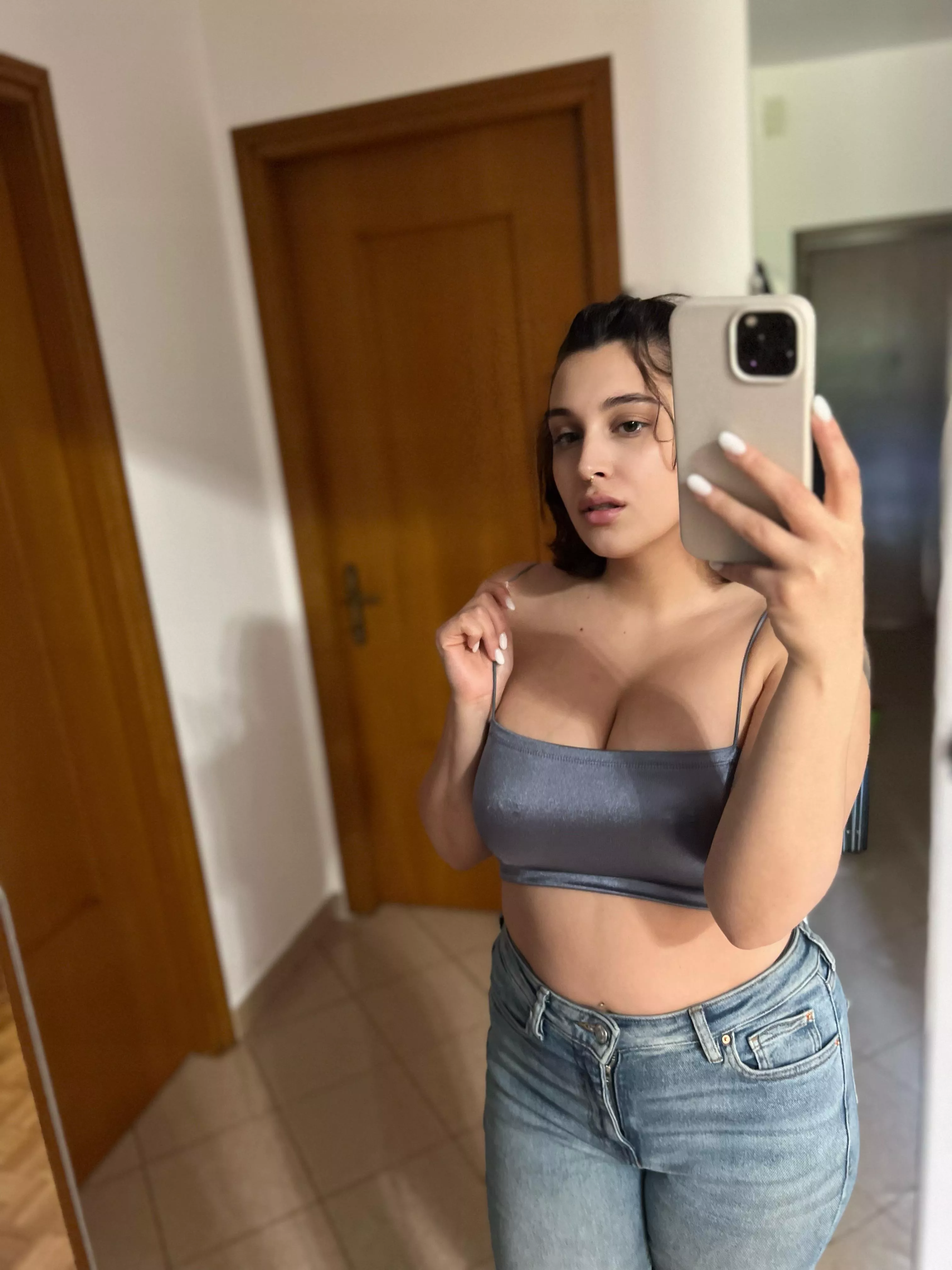 What do you think of my belly button?