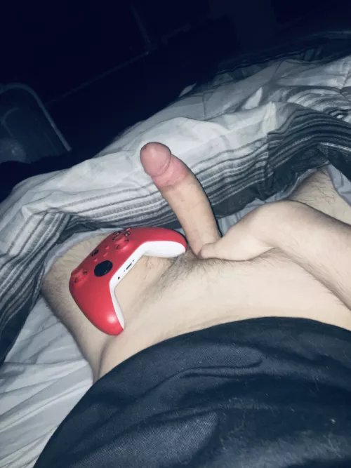 Who wanna blow me while I play games