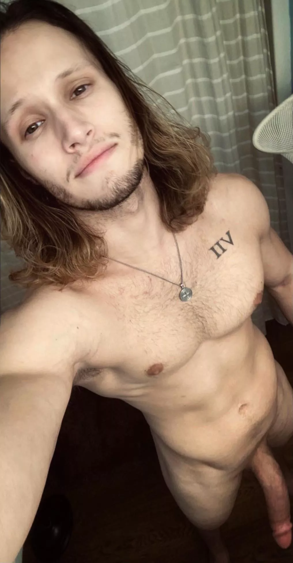 (21) Happy Friday😜