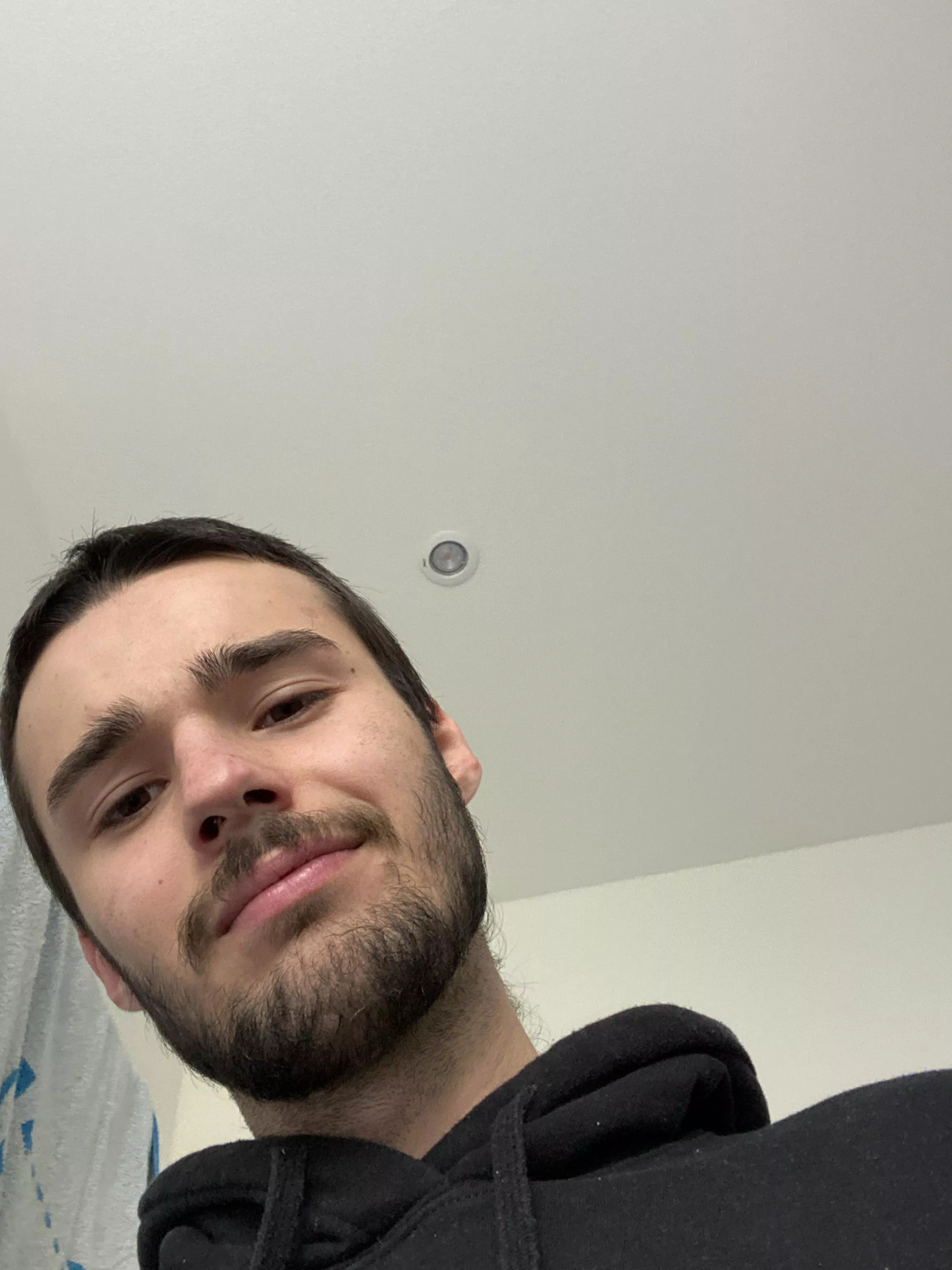 Being sick really sucks 🙄. Let’s chat Being sick really sucks 🙄. Let’s chat