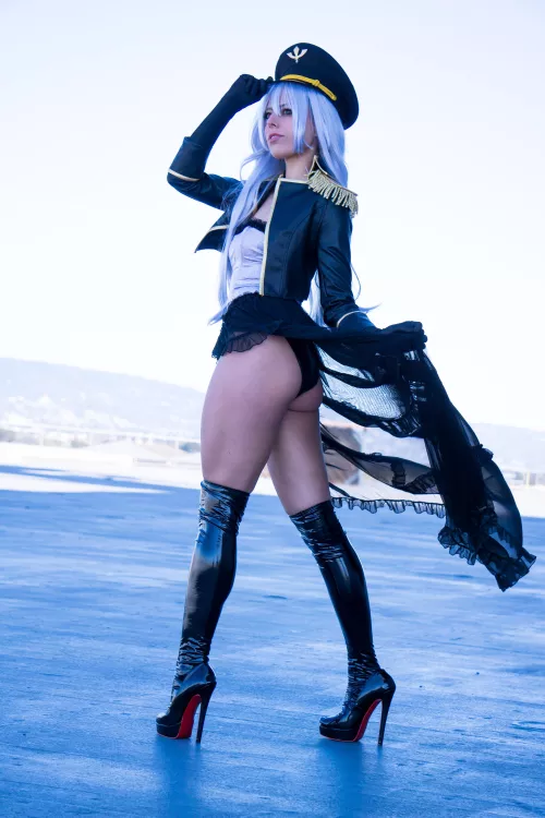 Black Lobelia by @contrarymarycosplay