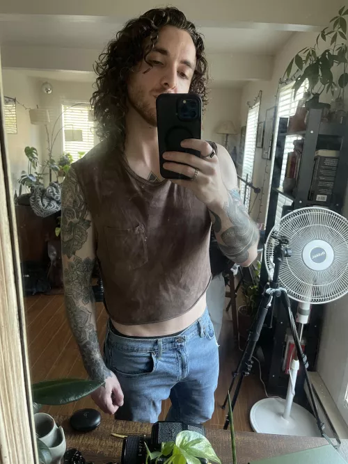 Crop top season is approaching π