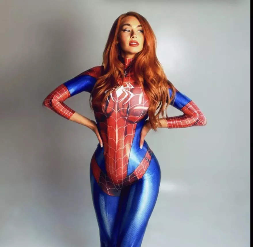 Do I suit the suit?😏😈