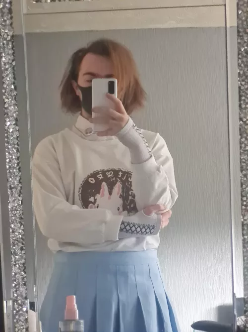 Had this idea for a while but idk how it looks what yall think :3