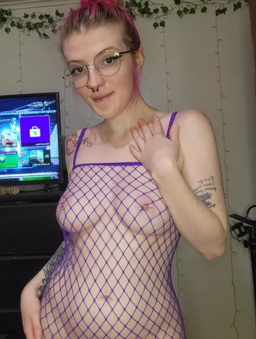 Here's my application to be your adorable fuckdoll 🖤