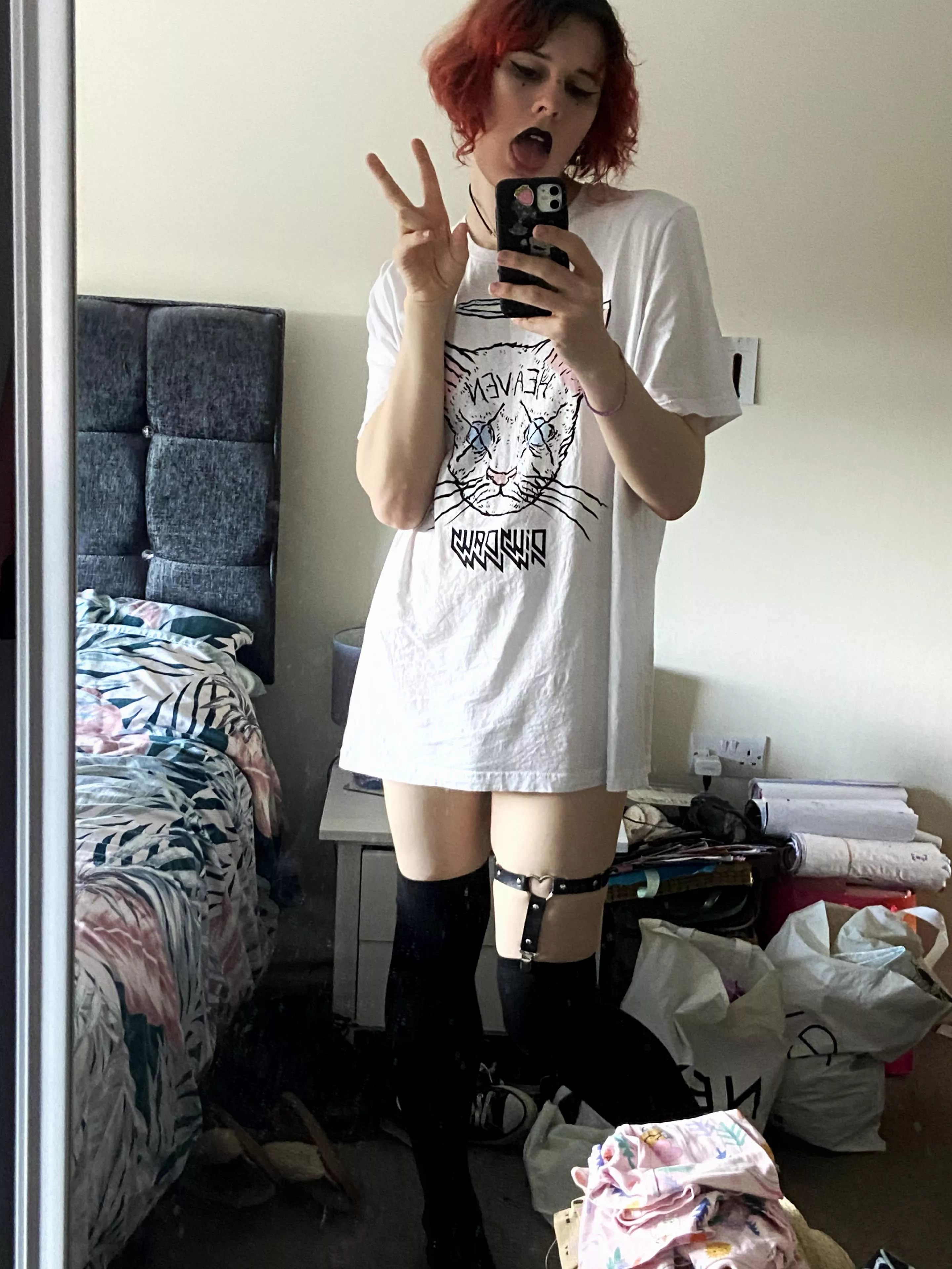 if you know the band on my shirt, we should talk more x