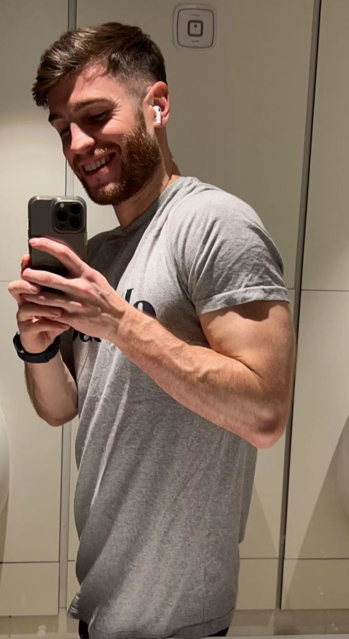 Is there better lighting than in the gym?