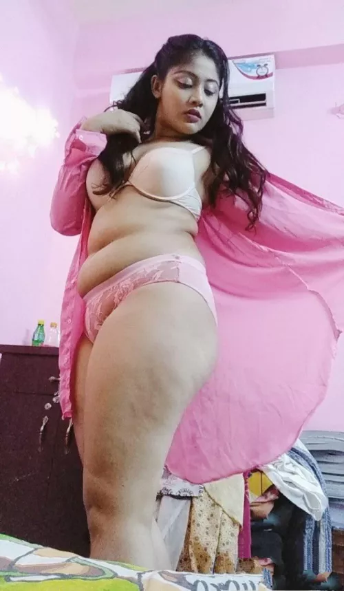 My waist says - Wiggle, wiggle, wiggle 😆