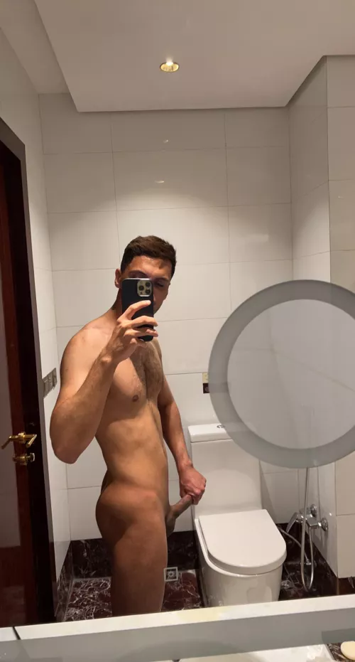 Take a shower with me [31]