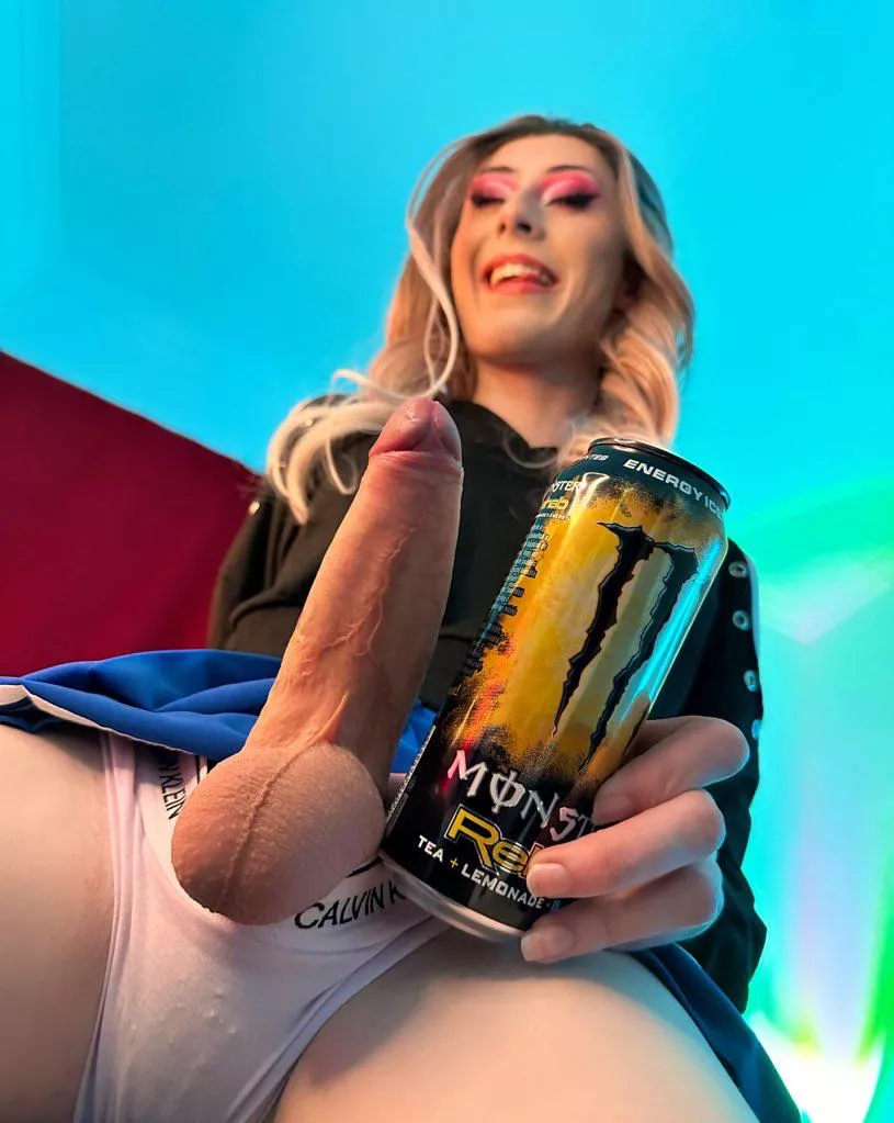 You look thirsty, wanna taste? 💦