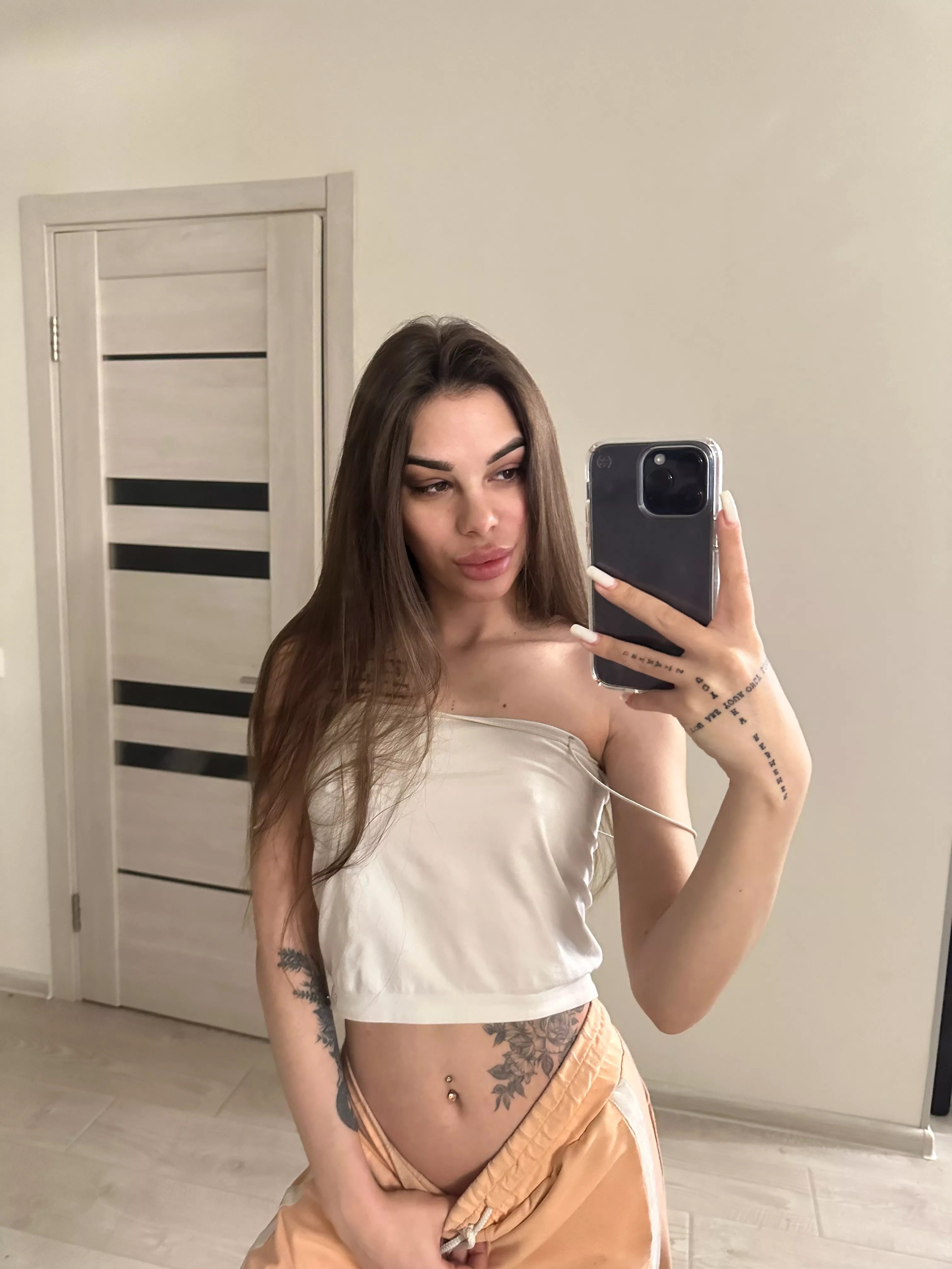 [22F] your entertainment