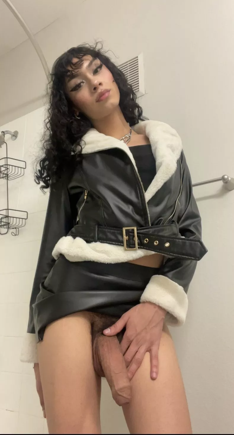 Adri Mae hung baby 🍆🍆🍆🍆