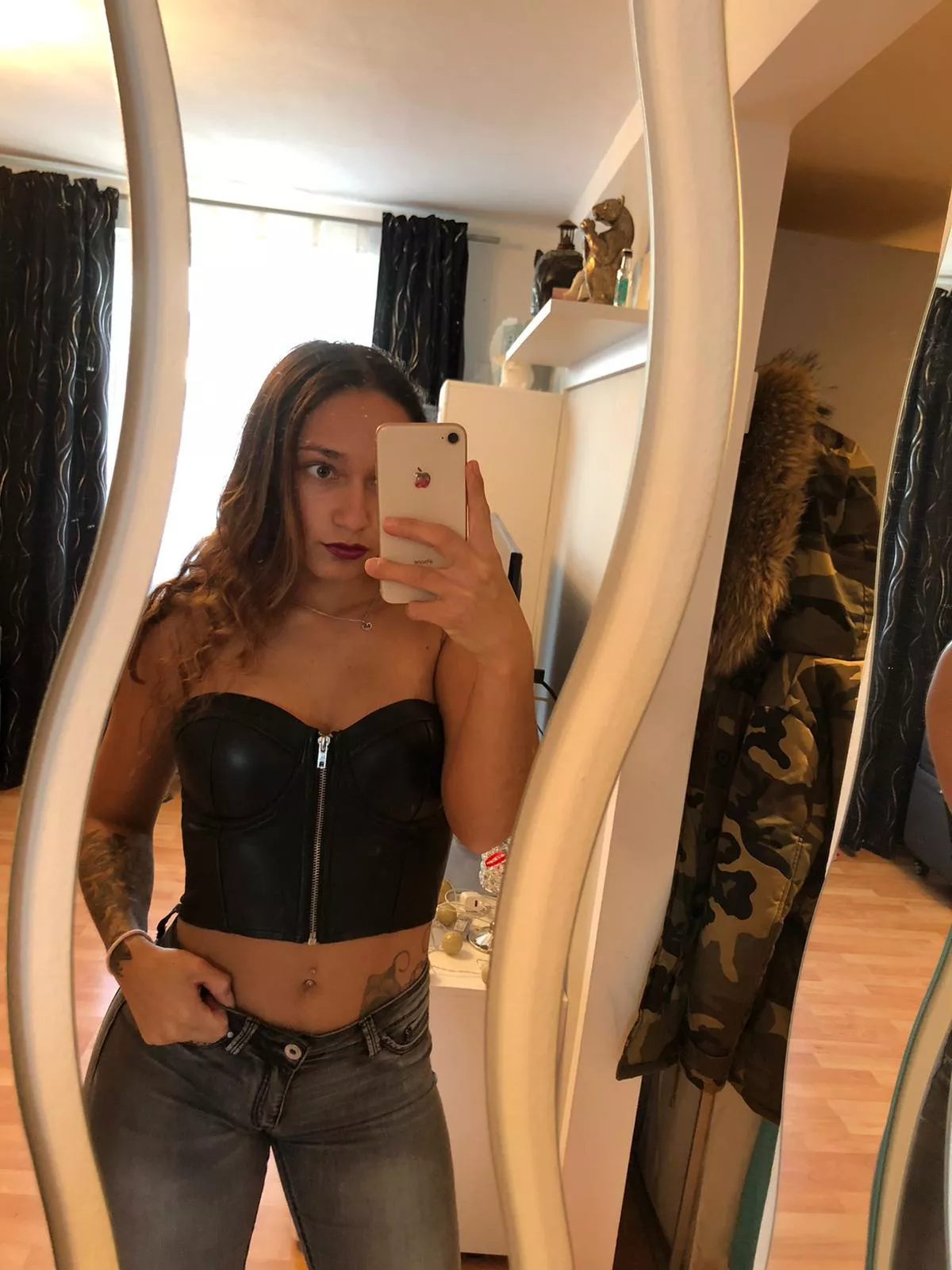 Brunette in all leather