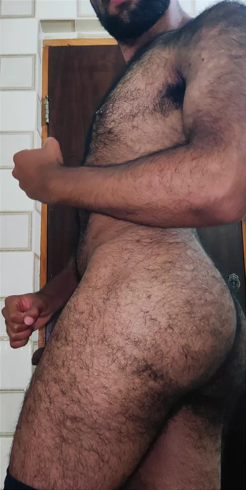 Come slap my hairy ass