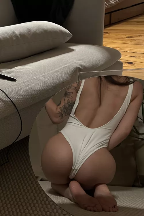 Exposing my hungry ass eating up my lingerie