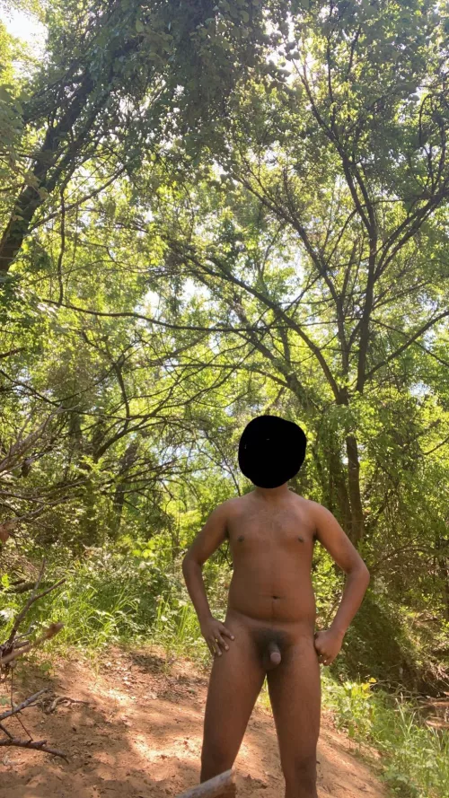 FIRST TIME HIKING NUDE!!!