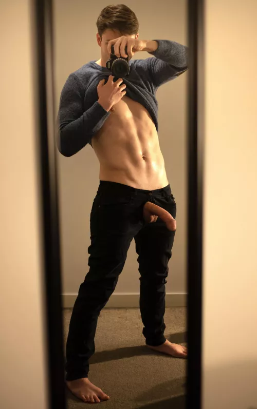 Get on your knees and get to sucking