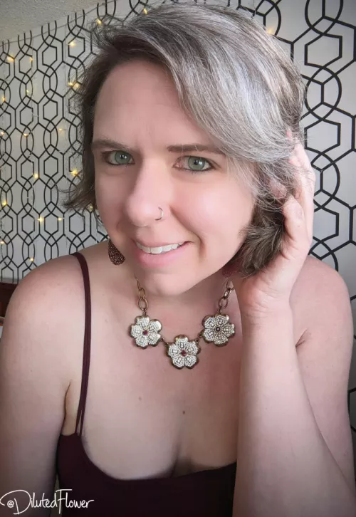 Happy Sunday! [F] 🥰😀