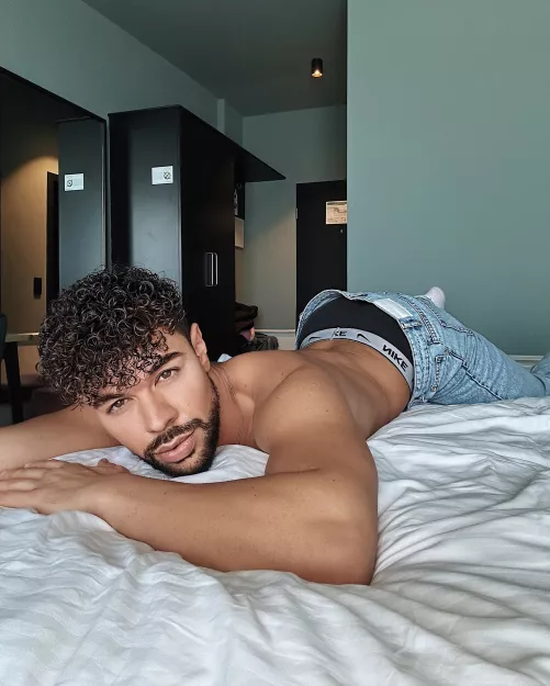 I like to get eaten in this position