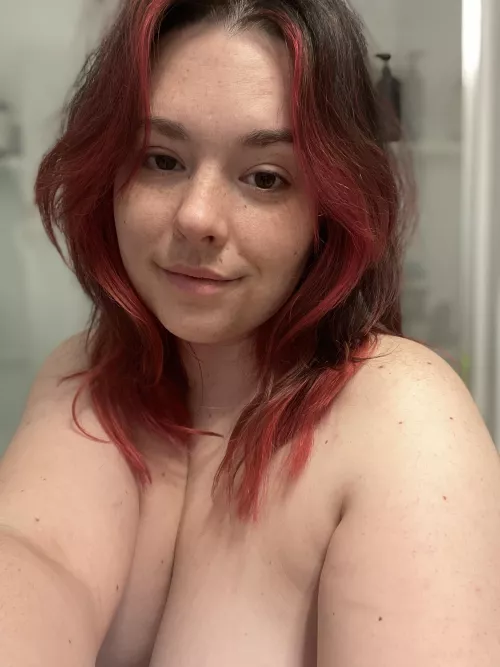 I’m so sleepy, who wants to wake me up in the shower?