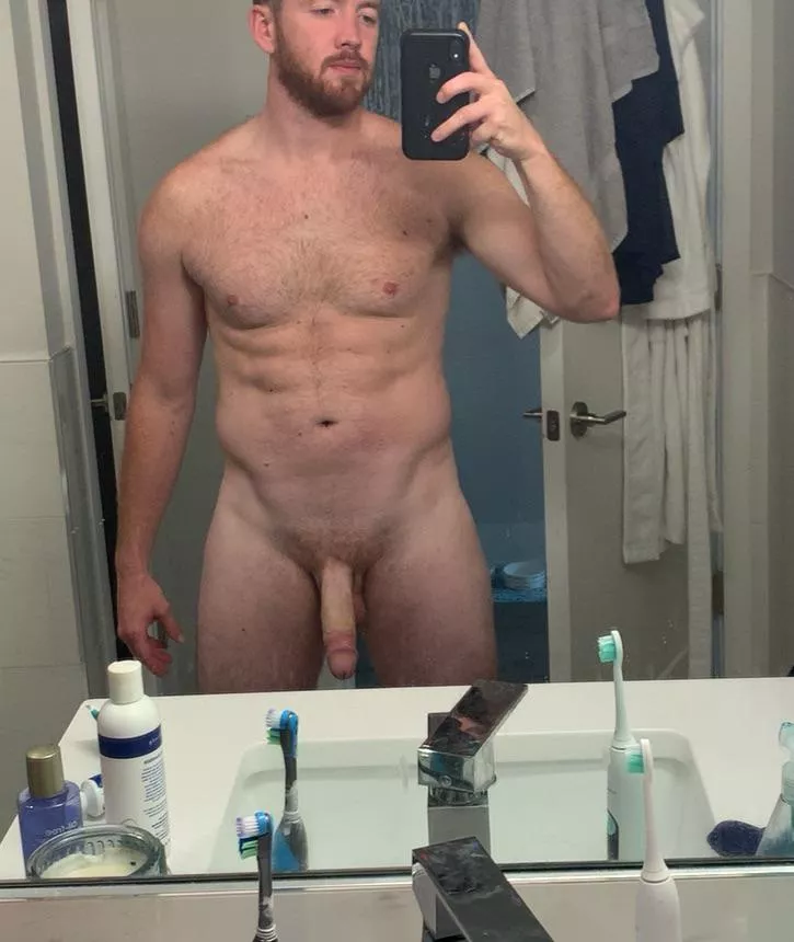 (M) 33