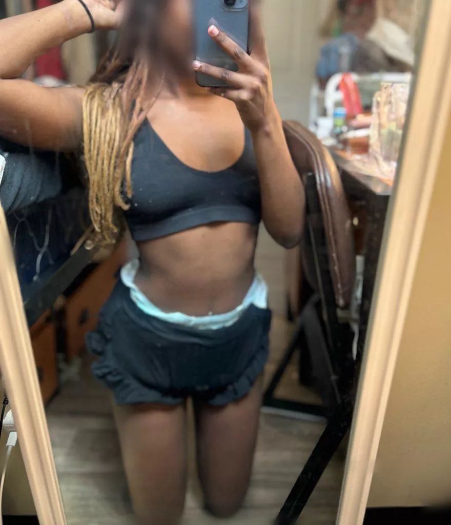 my diaper is peeking out 🫣