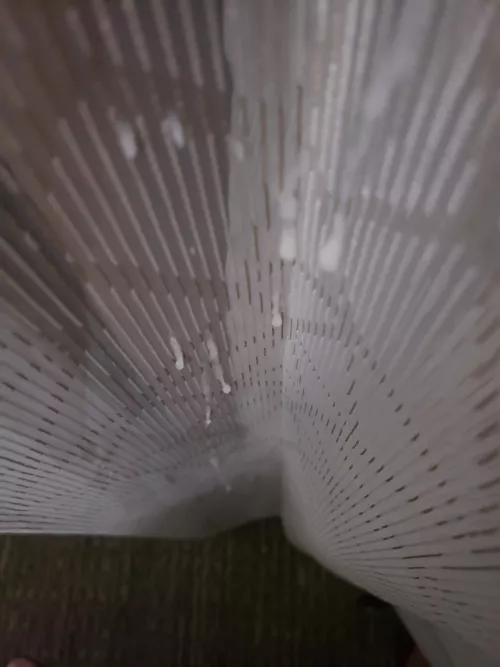 [Proof] Hotel Cumshot came on my curtains