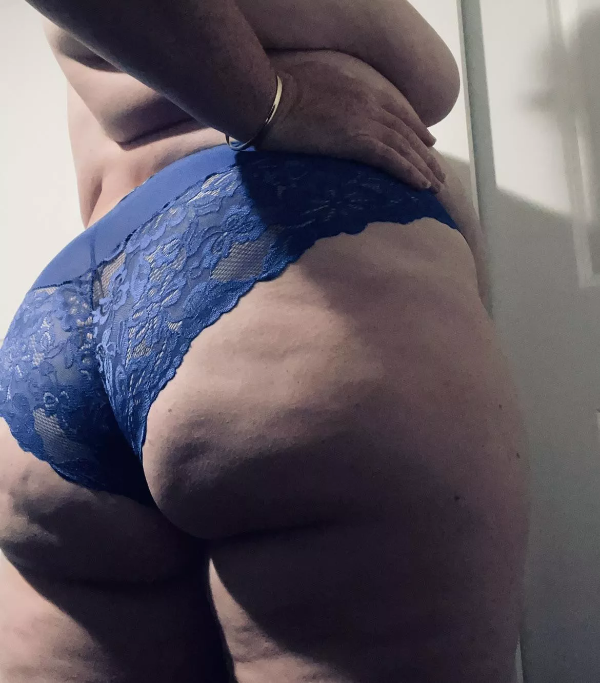 Sunday blues are setting in 🖤