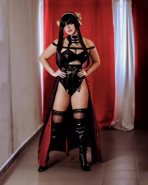 Yor Forger [Spy Family] (alejandrasenpai)