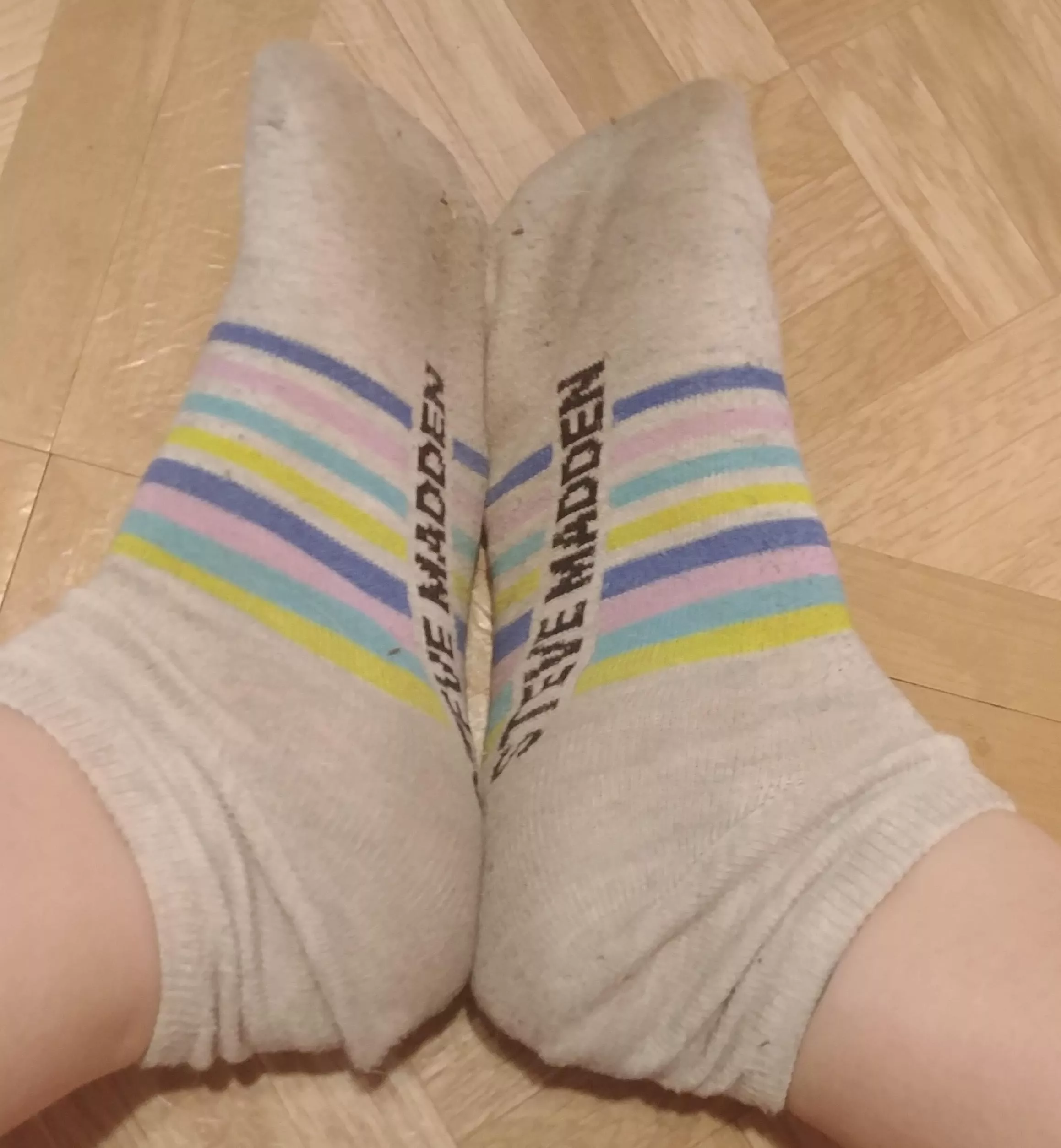 3 day worn gym/yard work socks. Ready to ship. Cum get them :)