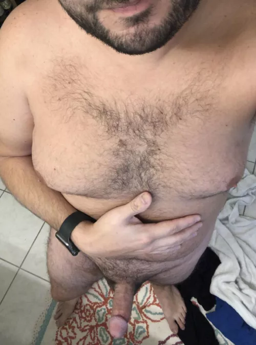 34 bi married, DMs open ;)