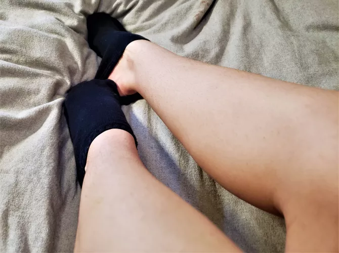 Any legs and feet guys in here?