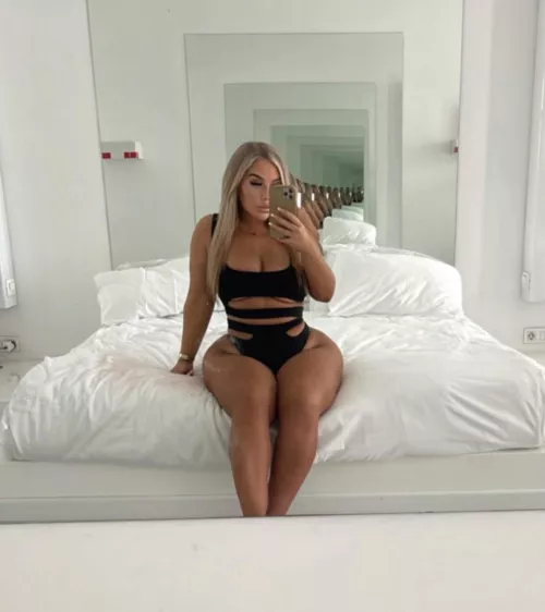 Big bed for a fat arse chav