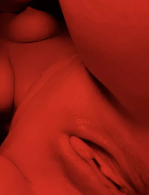 Cumdumpster is ready for your loads