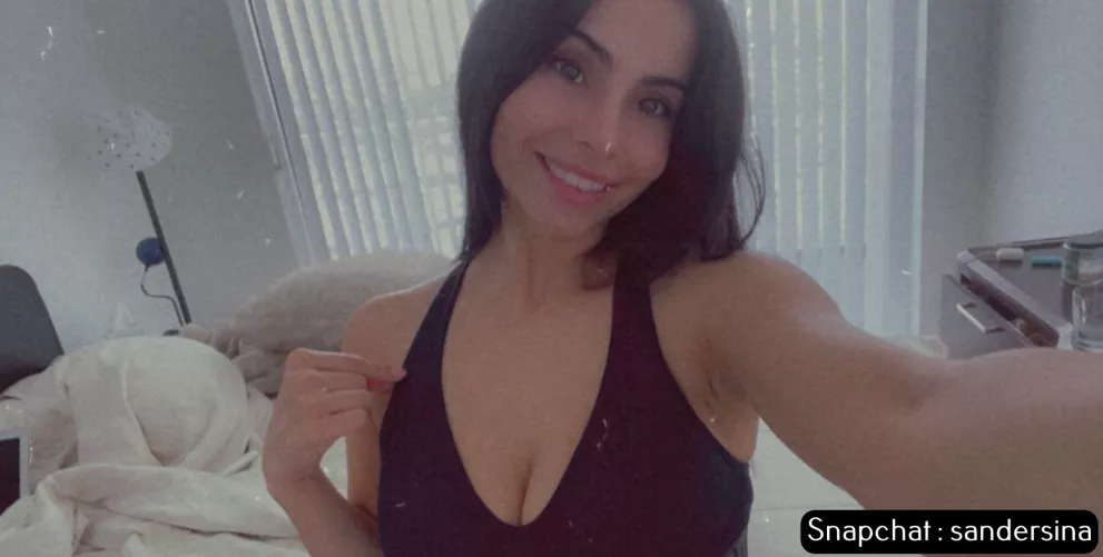 Do you wanna eat my 🍑 for breakfast? 👀