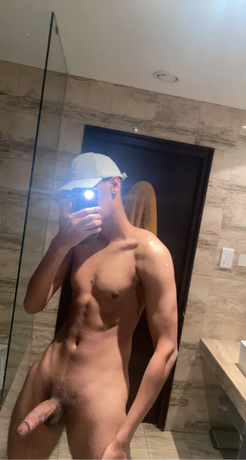 Hey(with a thick dick)