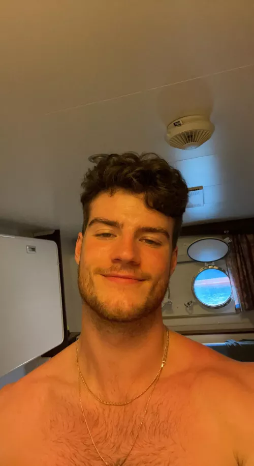Ignore slight sunburn on my chest🤣
