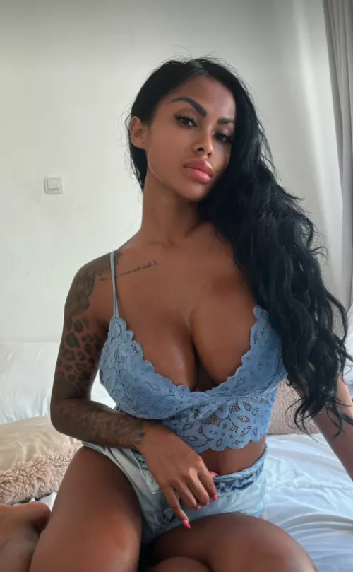 Im the biggest bimbo wannabe ever