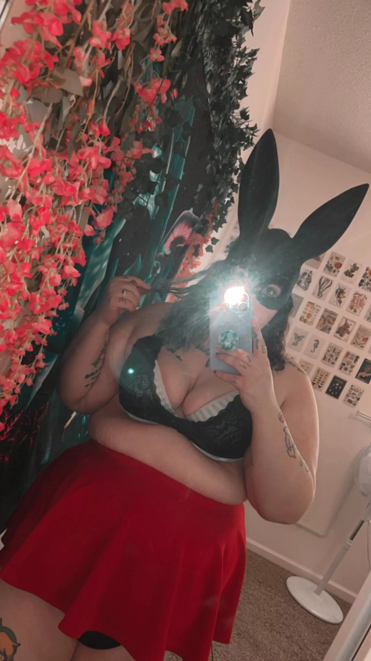 In the mood to laugh at your pathetic Dick 🤫 [domme] [OC]