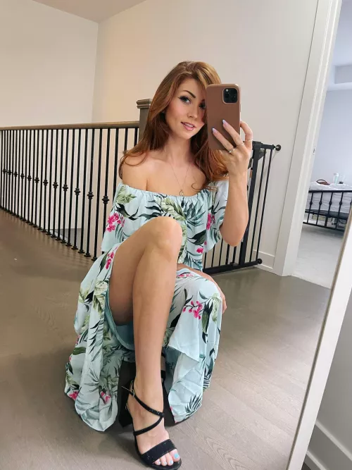 nails match the dress