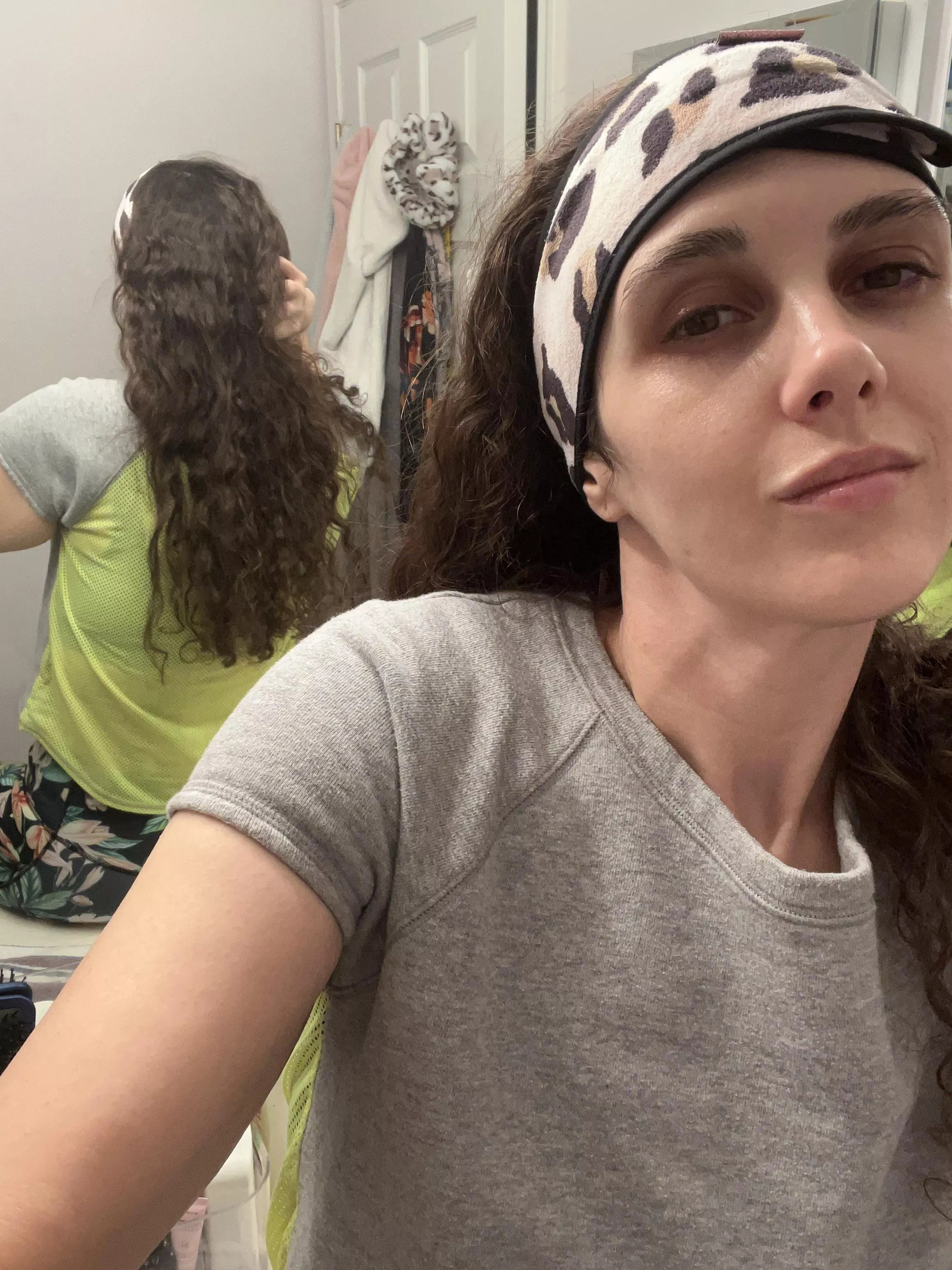 ✨ oh 33F needs a hair cut 💇‍♀️