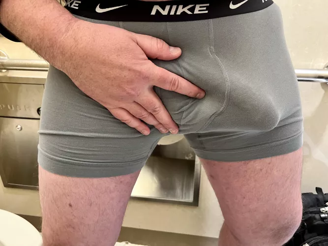 Quick bathroom pic in the airport