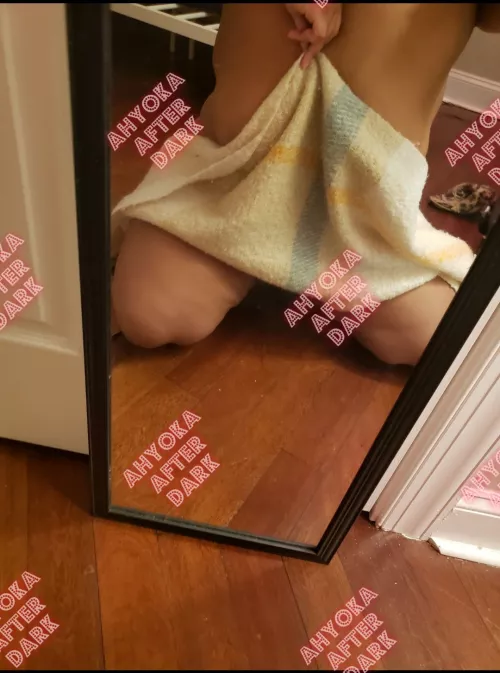 ⭐ Suckable and fuckable soft exotic college girl skin ⭐ DM for access right now to the GRAPHIC NUDITY content I'm back to posting on my page 😝